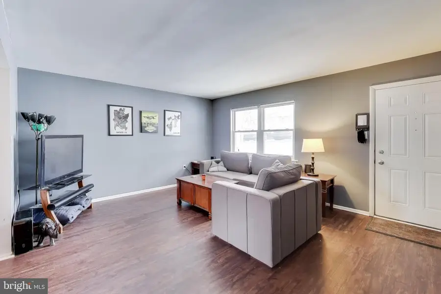 588 Valleywood Rd, Millersville, MD 21108 - #2