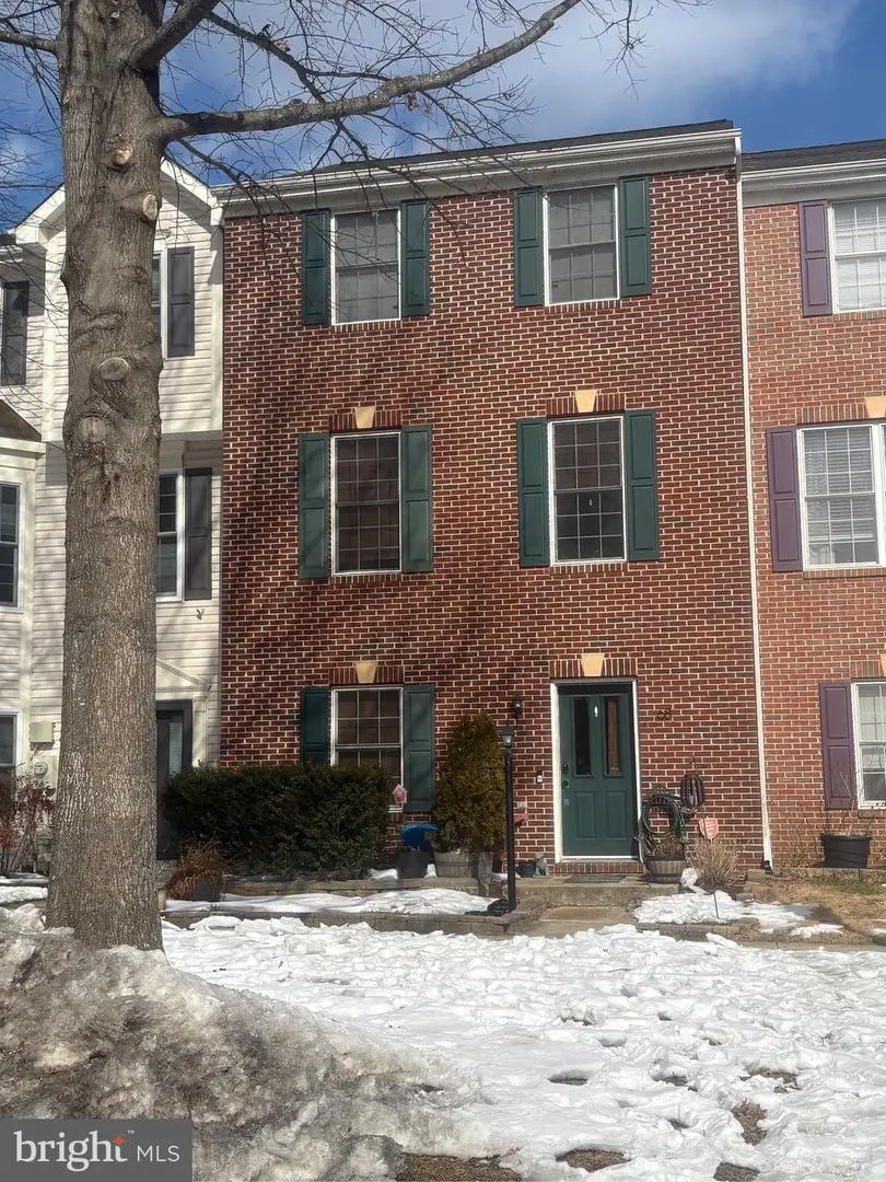68 Millhaven Ct, Edgewater, MD 21037 - #1