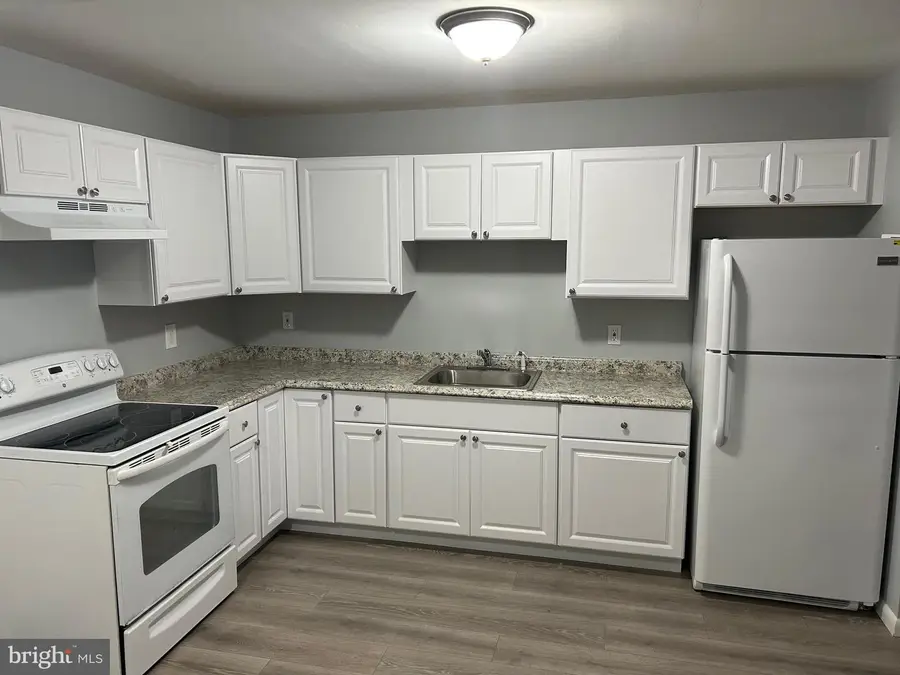 8009 Woodholme Cir, Pasadena, MD 21122 - #3