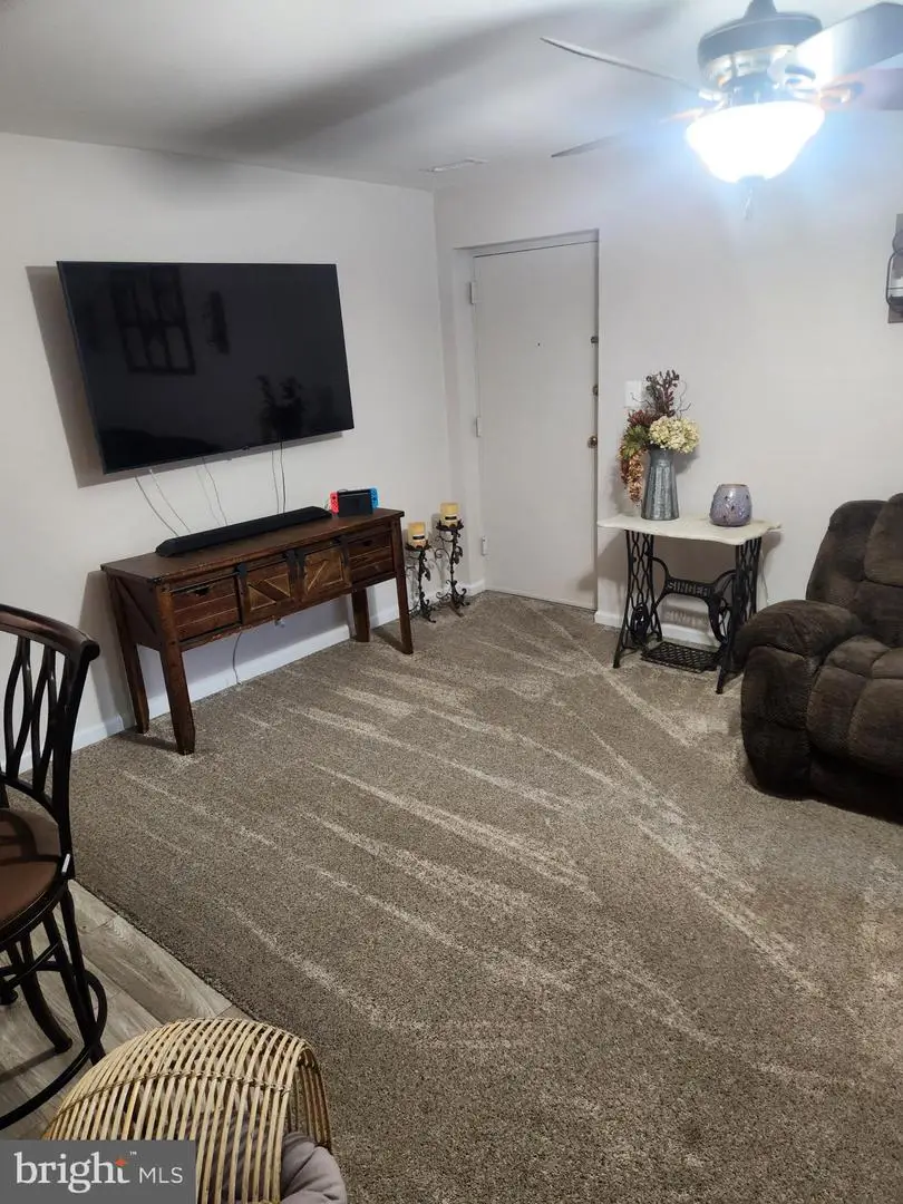 1105 Castle Harbour Way #1a, Glen Burnie, MD 21060 - #3