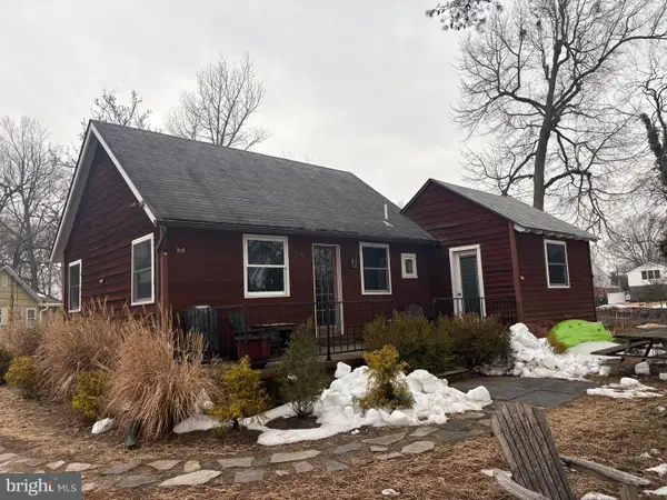 132 Club Rd, PASADENA, MD 21122