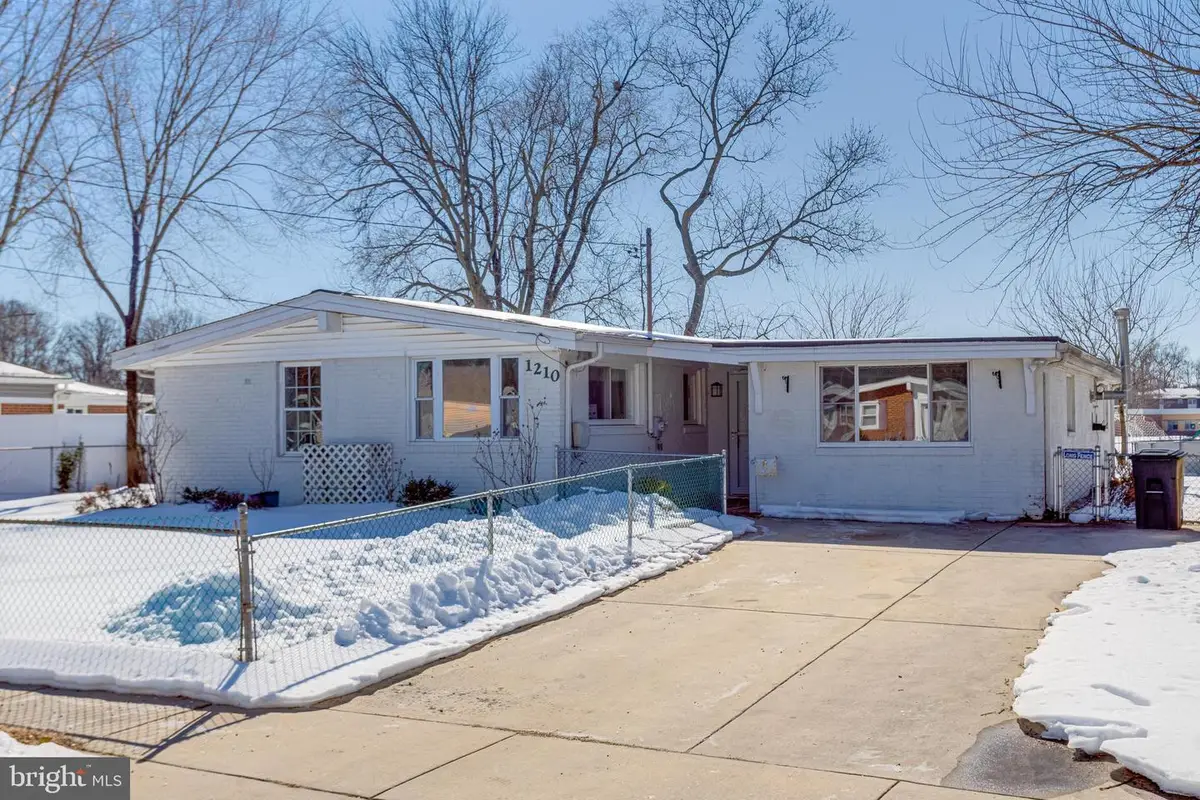 1210 Cathedral Dr, Glen Burnie, MD 21061 - #1