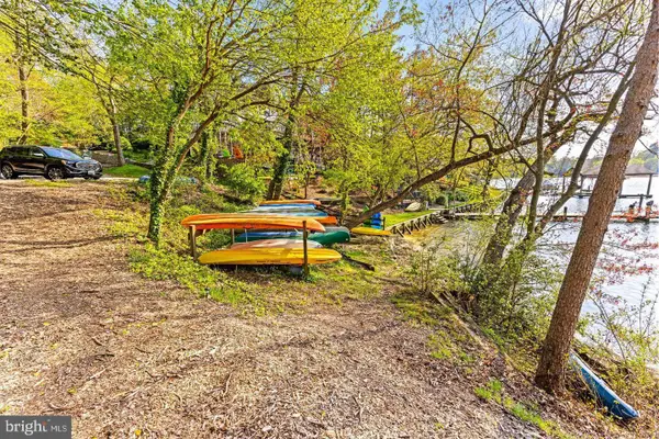 309 Fernwood Dr, SEVERNA PARK, MD 21146