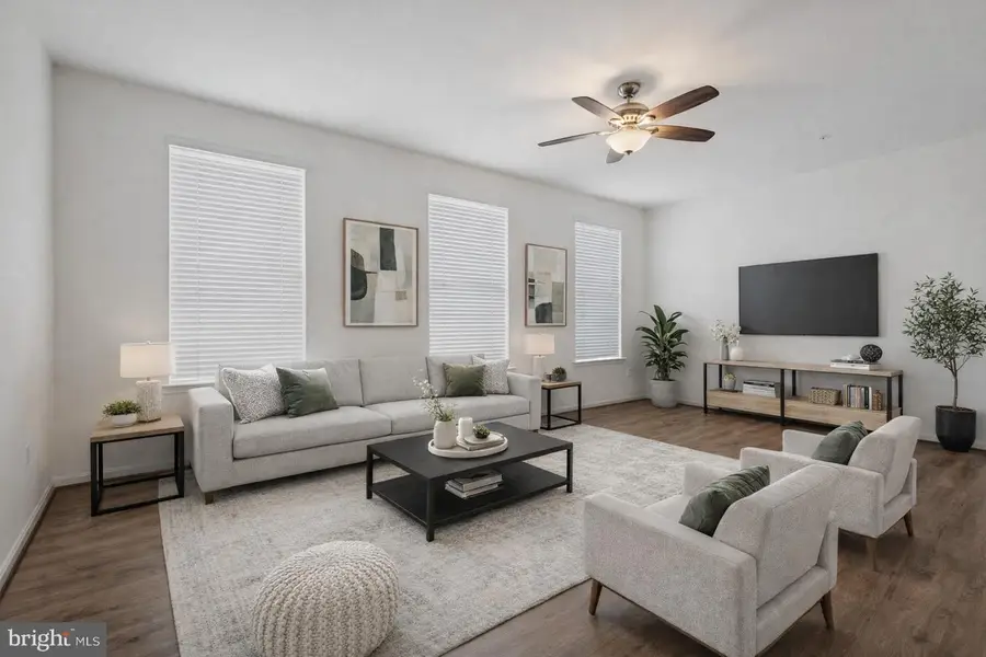 7826 Wolf Run Ln, Severn, MD 21144 - #2