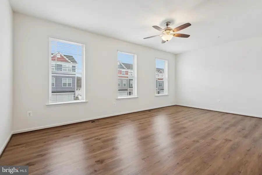 7826 Wolf Run Ln, Severn, MD 21144 - #3