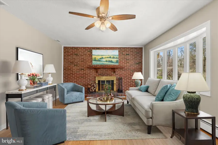 616 Dover Rd, Pasadena, MD 21122 - #2