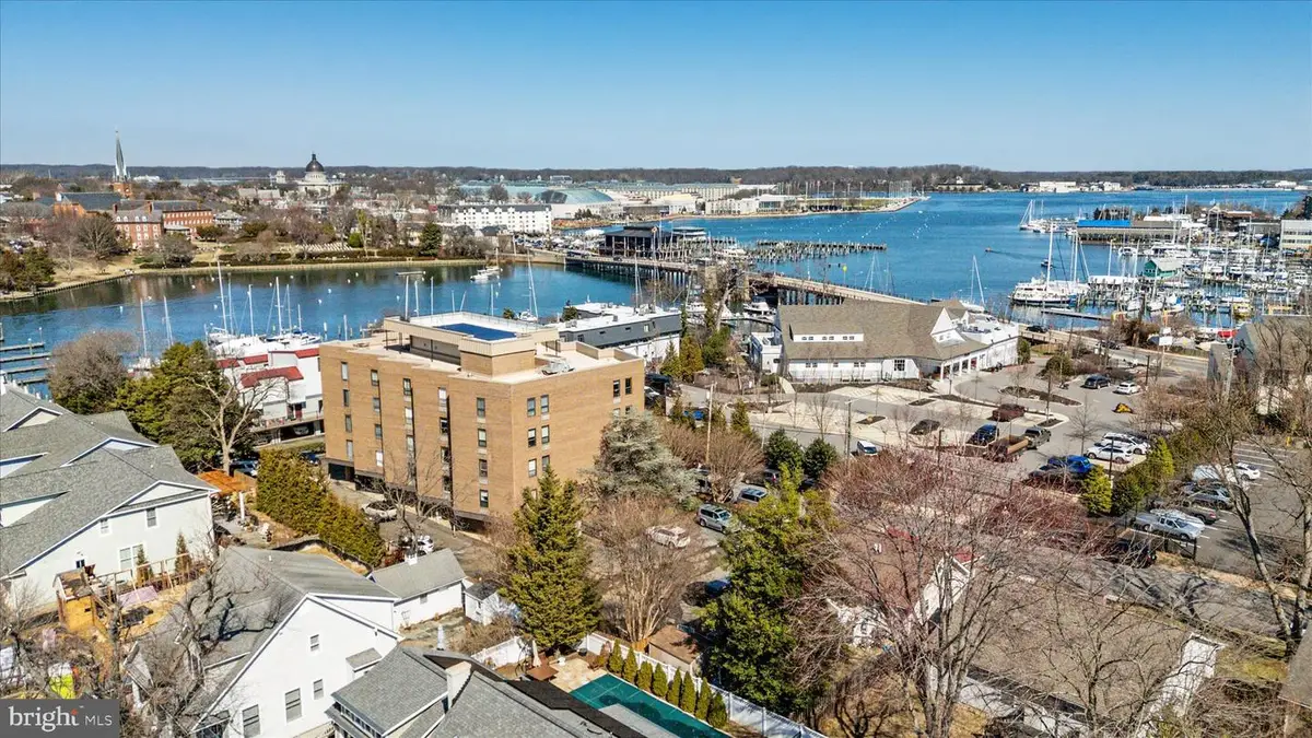 316 Burnside St #203, Annapolis, MD 21403 - #1