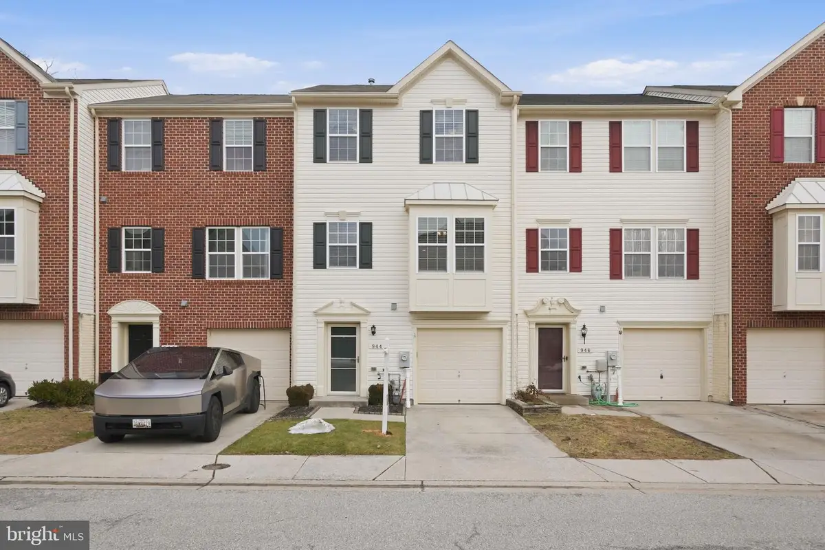944 Hopkins Cor, Glen Burnie, MD 21060 - #1