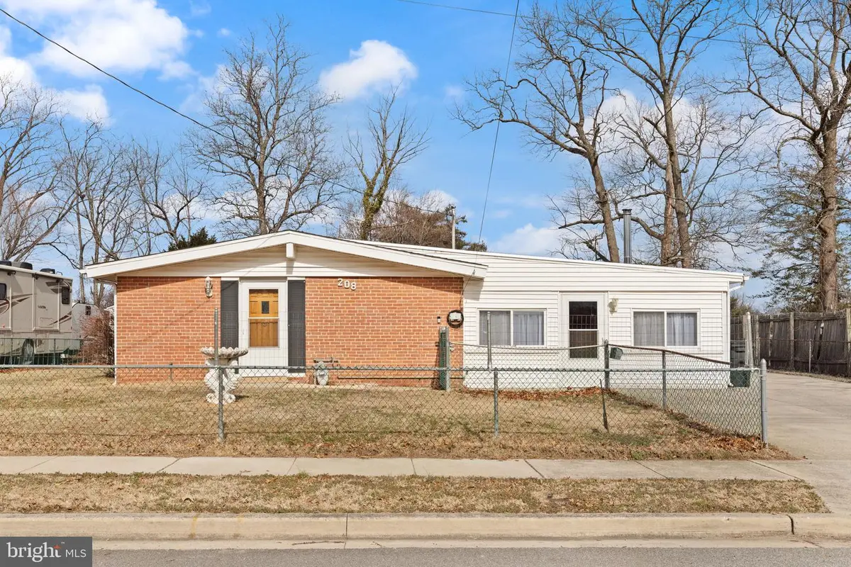 208 Gloucester Dr, Glen Burnie, MD 21061 - #1