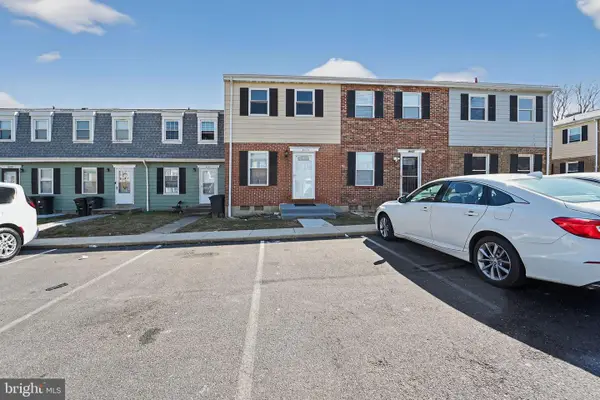 8215 Tomlinson Ct, SEVERN, MD 21144