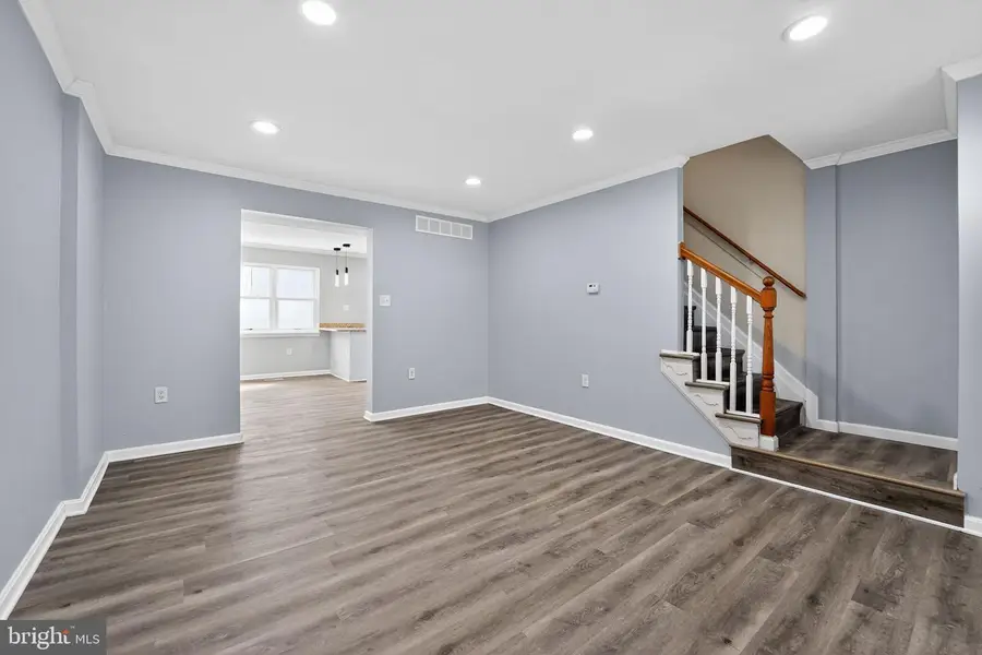 8215 Tomlinson Ct, Severn, MD 21144 - #3