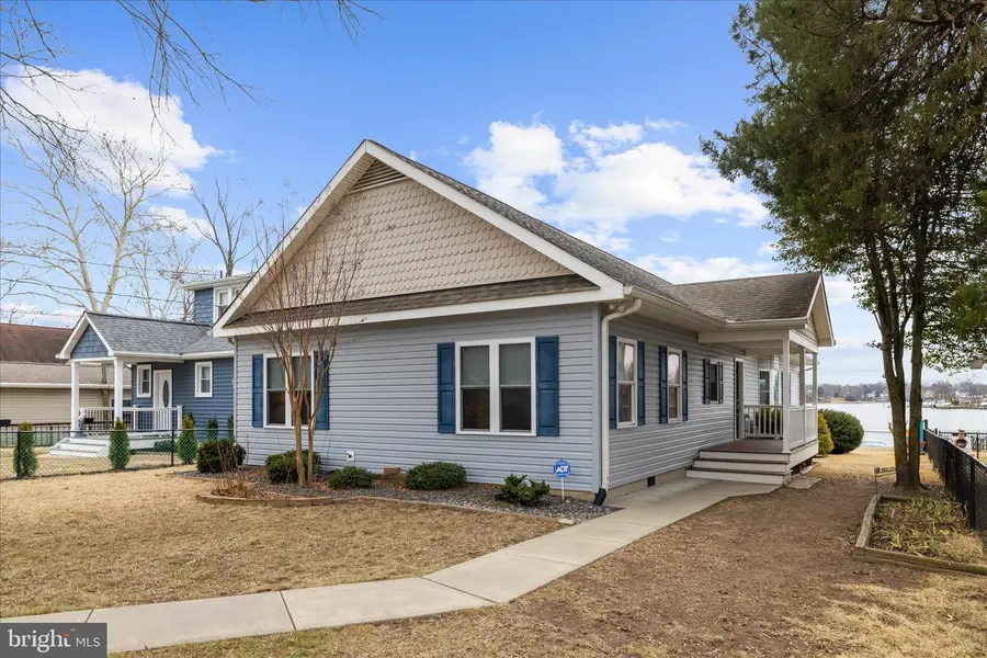 402 Greenland Beach Rd, Baltimore, MD 21226 - #3