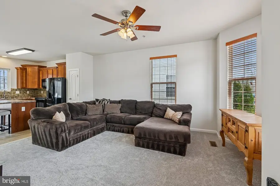 821 Croggan Cres, Glen Burnie, MD 21060 - #2