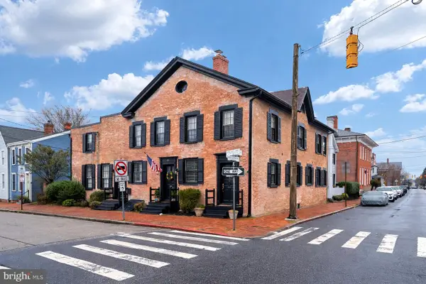 31 College Ave, ANNAPOLIS, MD 21401