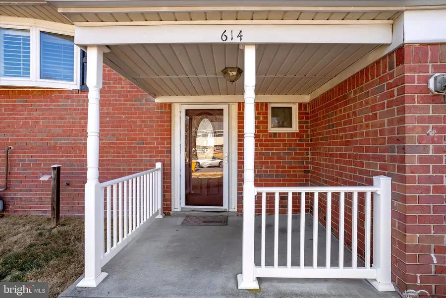 614 Nolberry Dr, Glen Burnie, MD 21061 - #2