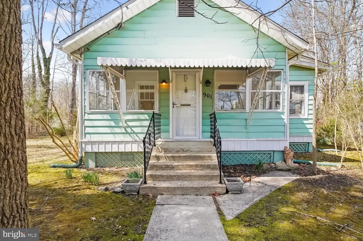 901 Walnut Ave, North Beach, MD 20714 - #1