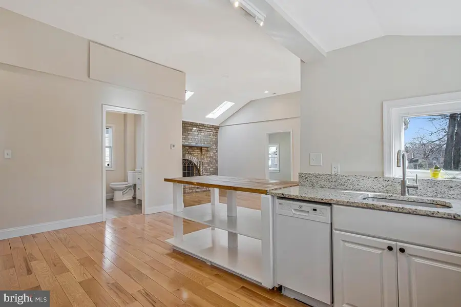 1916 Ridgeville Rd, Edgewater, MD 21037 - #2