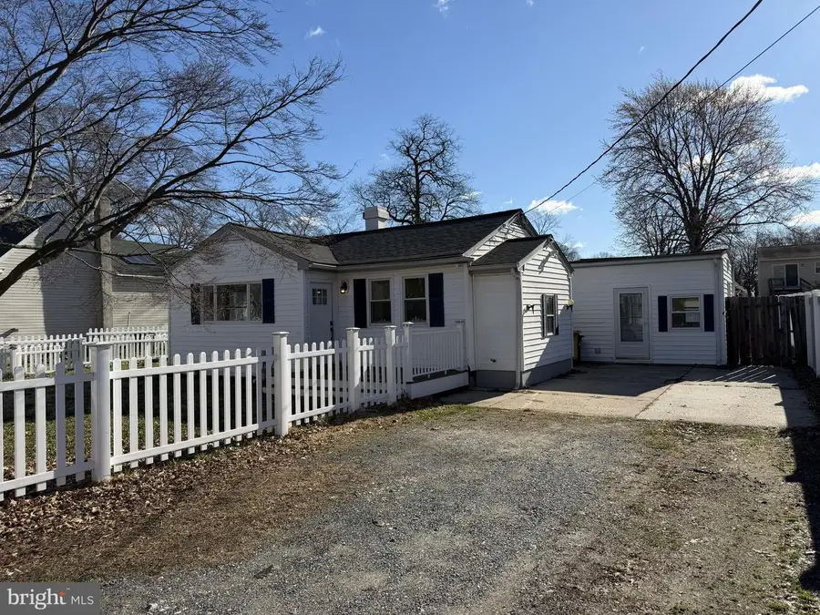 279 Magothy Beach Rd, Pasadena, MD 21122 - #3