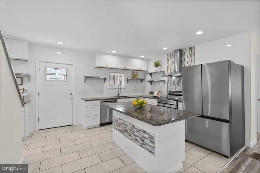 8062 Telegraph Rd, Severn, MD 21144 - #3