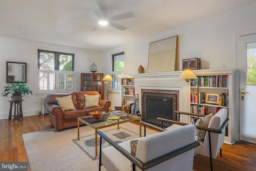 637 Chase St, Annapolis, MD 21401 - #3