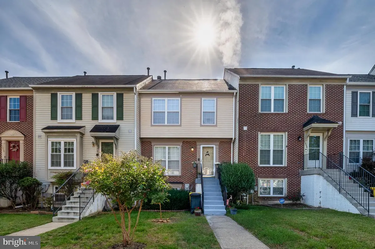 7954 Heather Mist Dr, Severn, MD 21144 - #1