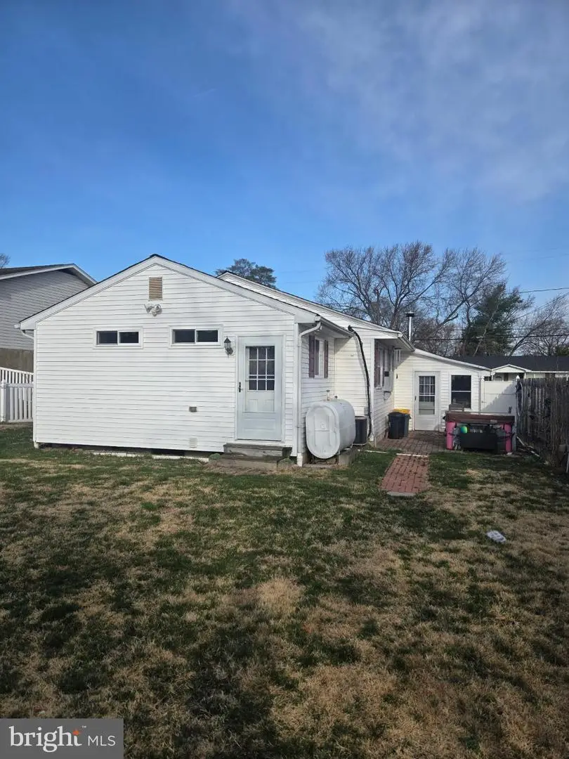 219 Chelsea Rd, Pasadena, MD 21122 - #3