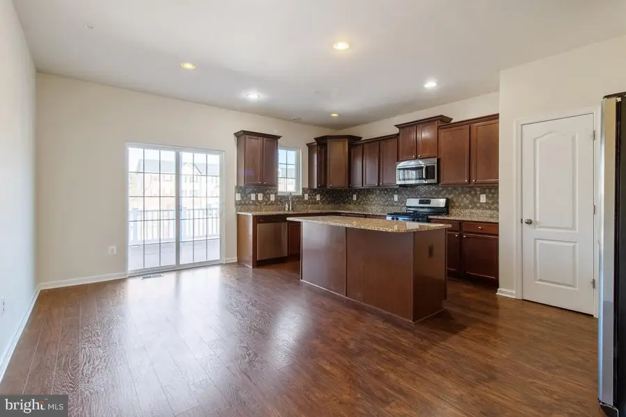 520 Kinglets Roost Ln, Glen Burnie, MD 21060 - #3