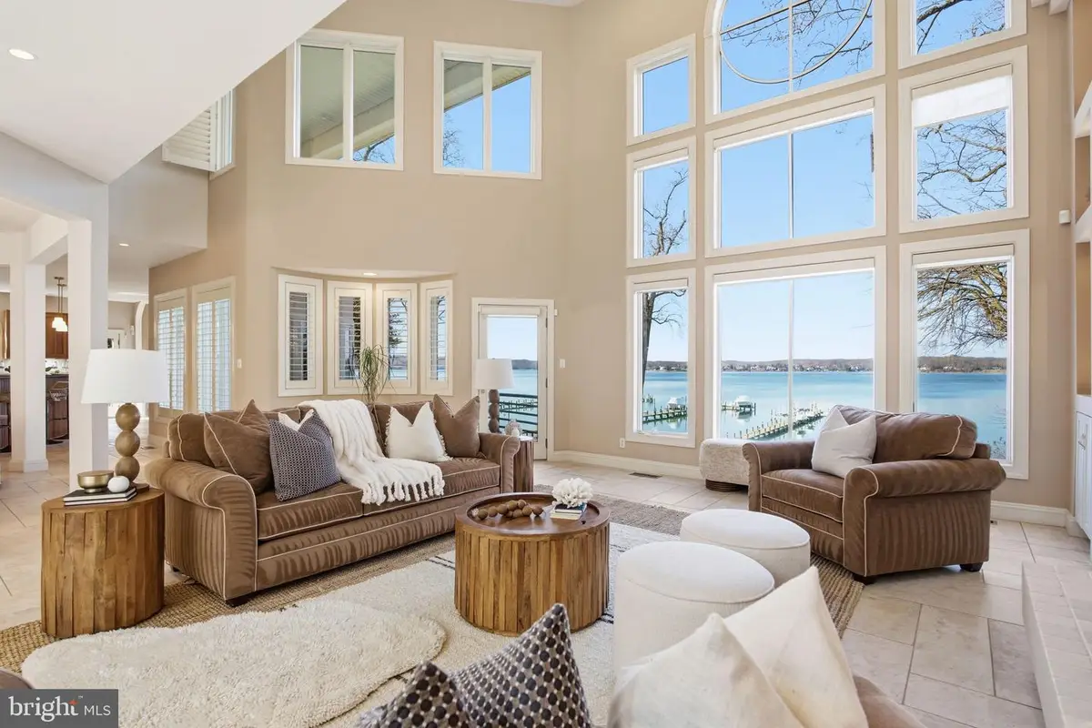 922 Old County Rd, Severna Park, MD 21146 - #1