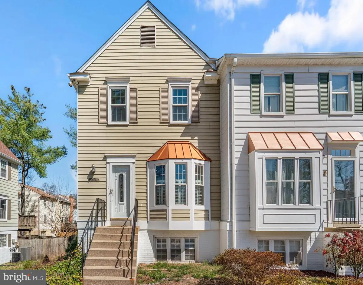 1472 Lowell Ct, Crofton, MD 21114 - #1