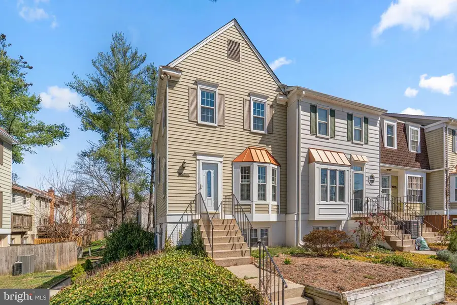 1472 Lowell Ct, Crofton, MD 21114 - #2