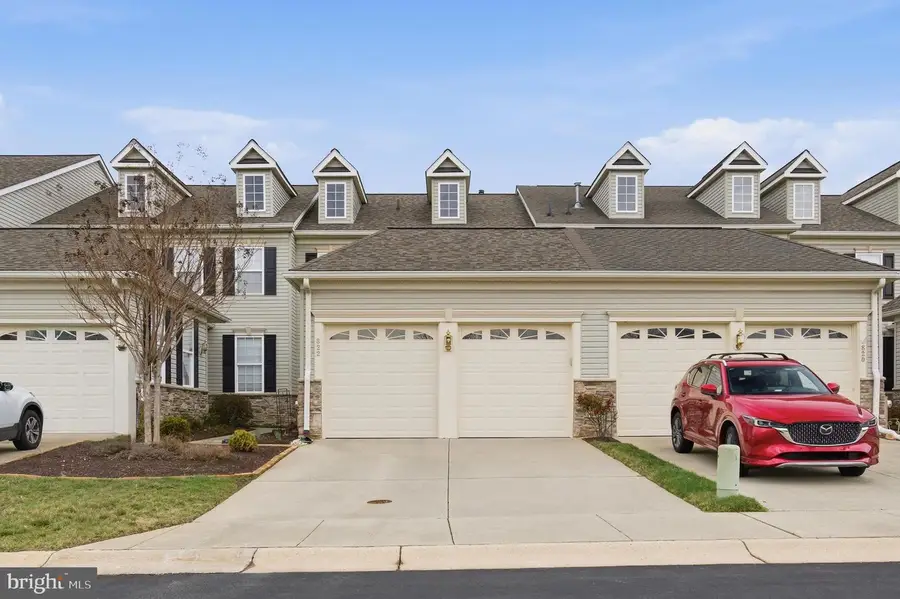 822 Square Nail Ct, Odenton, MD 21113 - #2