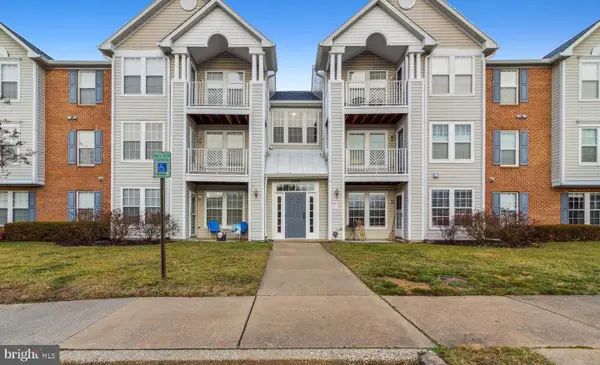 2456 Apple Blossom Ln #201, ODENTON, MD 21113