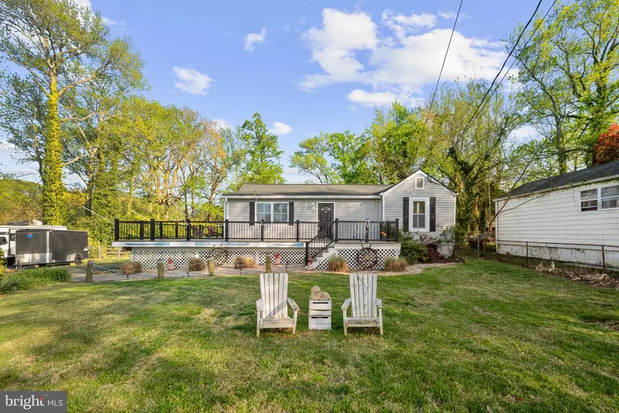 3901 Calawasse Rd, Edgewater, MD 21037 - #2