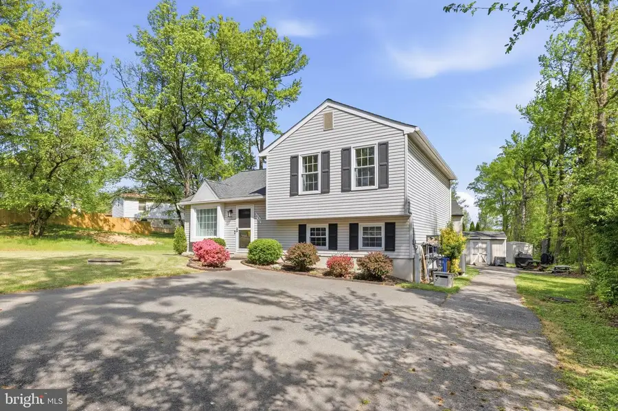 430 Azalea Pl, Glen Burnie, MD 21060 - #2