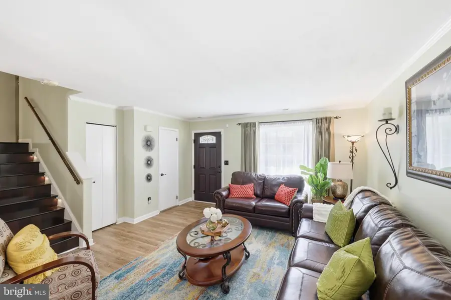 430 Azalea Pl, Glen Burnie, MD 21060 - #3