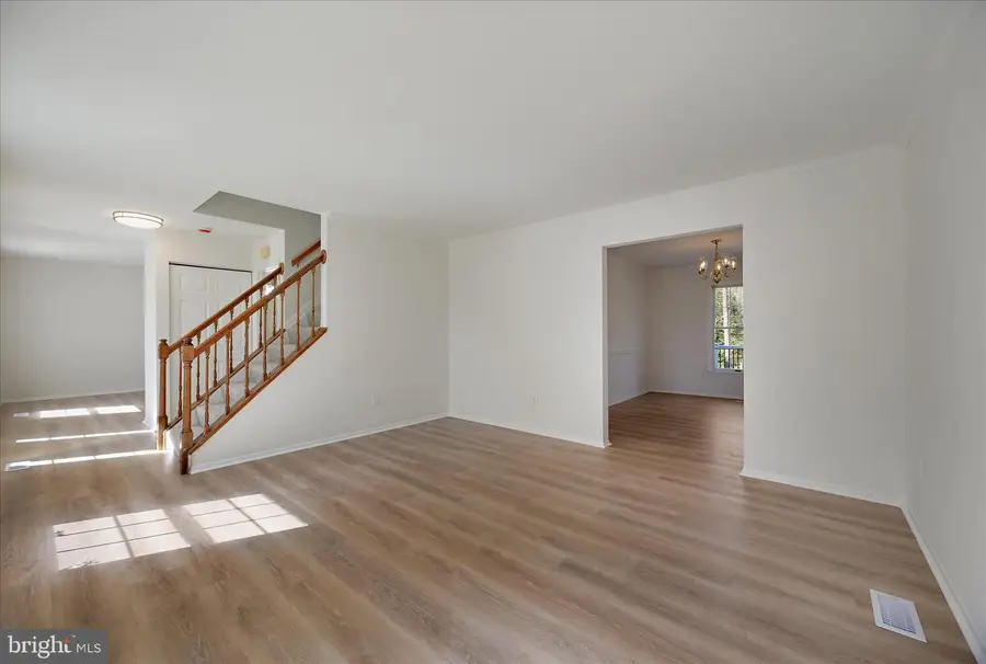 284 Tolstoy Ln, Severna Park, MD 21146 - #3