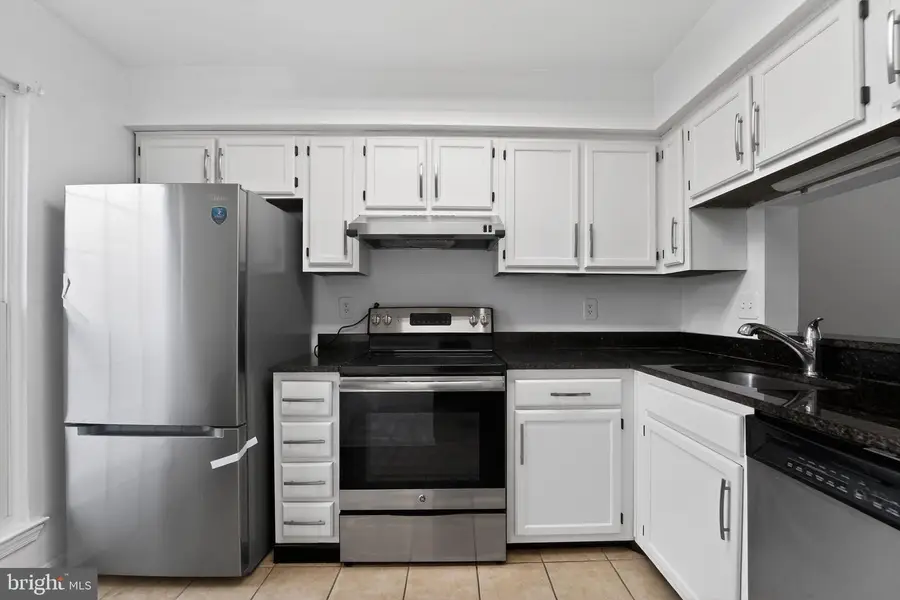 8114 Cloverhurst Rd, Glen Burnie, MD 21061 - #3