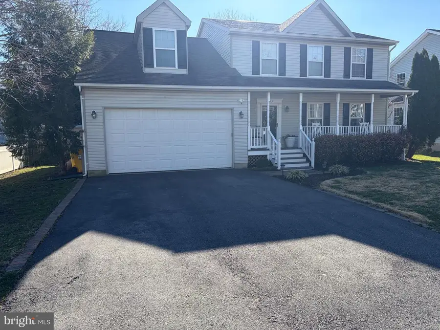 1545 Wakefield Rd, Edgewater, MD 21037 - #2