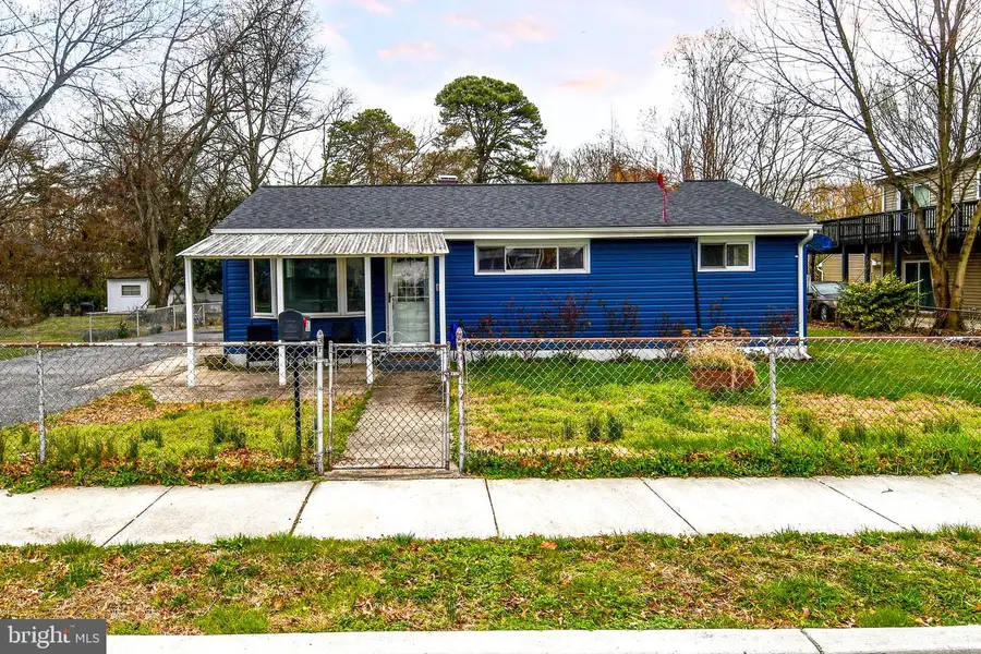 1011 Londonderry Dr, Glen Burnie, MD 21061 - #2