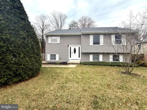 8024 Escalon Ave, PASADENA, MD 21122