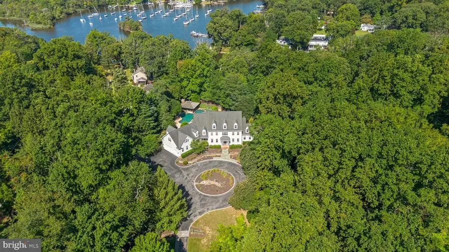 370 Eagle Hill Rd, Pasadena, MD 21122 - #2