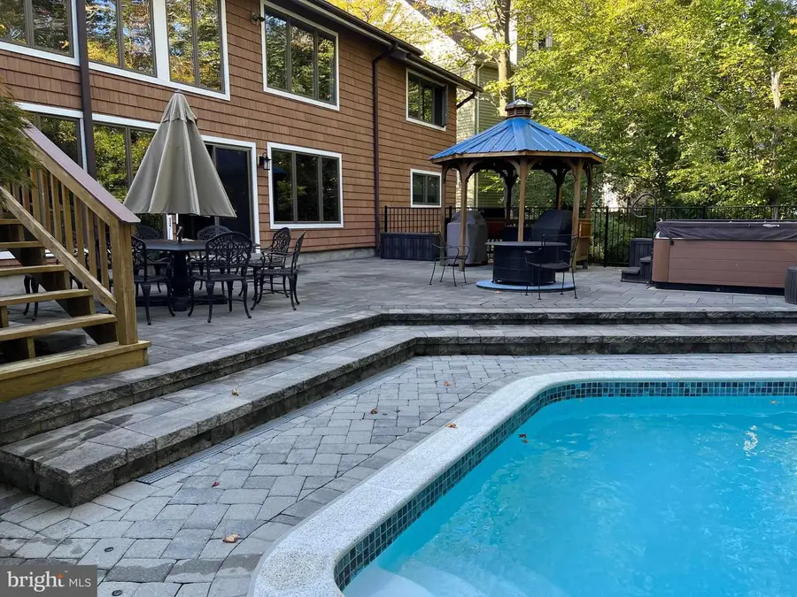 3530 Cedar Dr, Edgewater, MD 21037 - #2