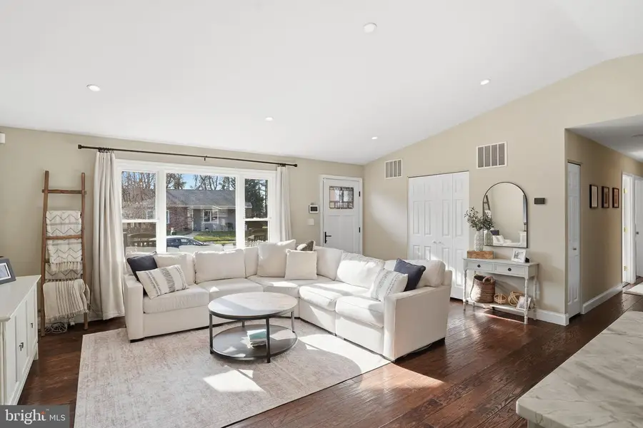 89 Kennedy Dr, Severna Park, MD 21146 - #3