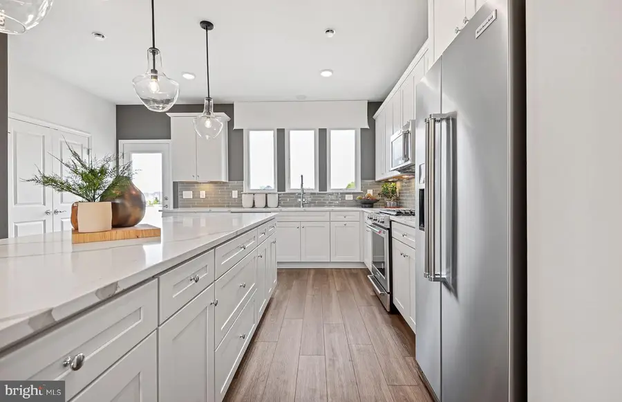 111 Waterleaf Dr, Laurel, MD 20724 - #2