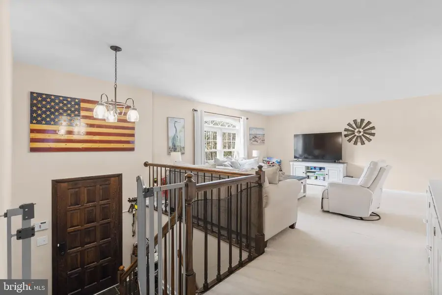 712 Petersburg Rd, Davidsonville, MD 21035 - #2