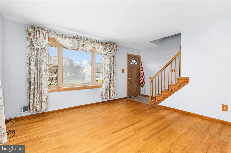 133 Cedar Hill Rd, Baltimore, MD 21225 - #3