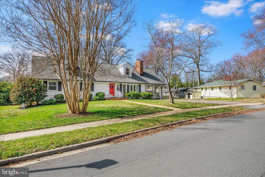 811 Teakwood Dr, Severna Park, MD 21146 - #2