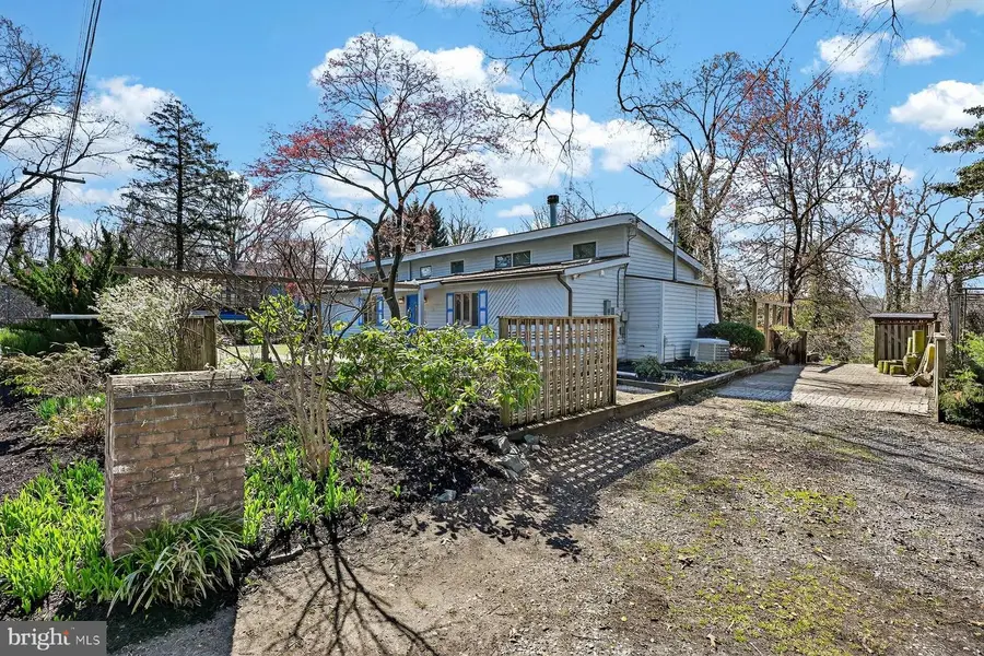 561 Arundel Dr, Severna Park, MD 21146 - #2