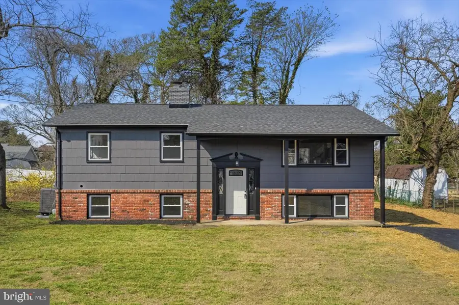 7918 Elizabeth Rd, Pasadena, MD 21122 - #2