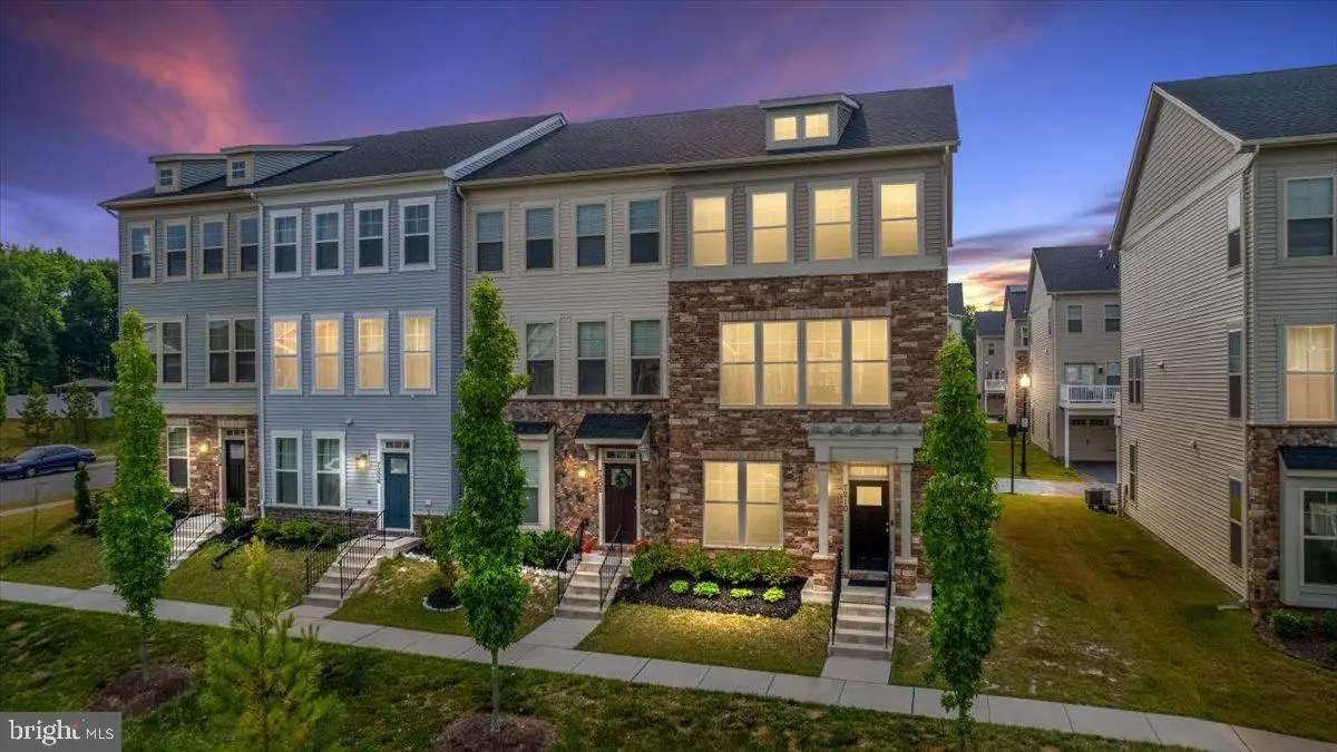 7210 Hartley Ln, Glen Burnie, MD 21060 - #1